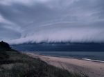 Gali būti tornadas ir žaibas vaizdas